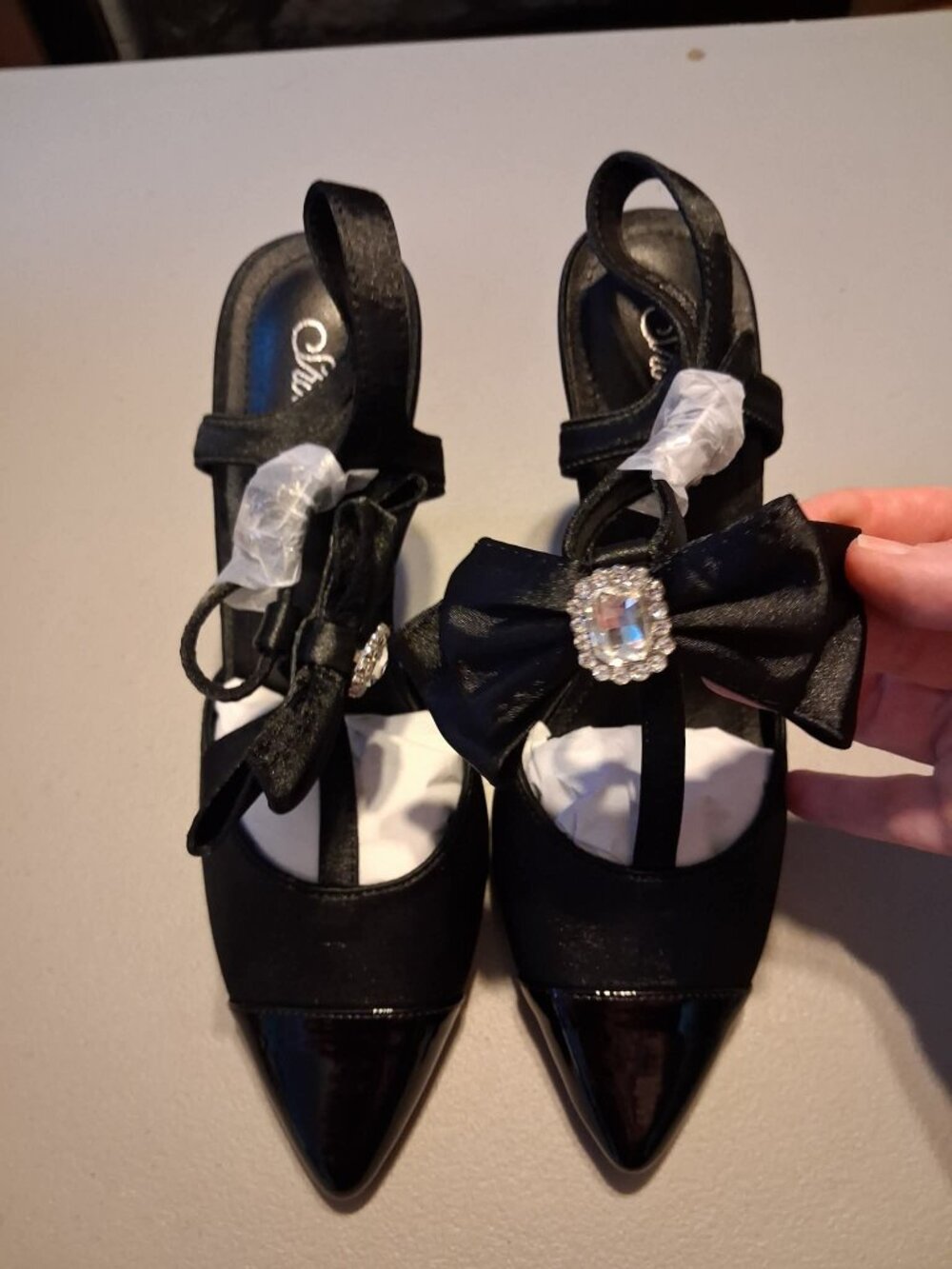 NWT ShowHow Black Satin Bow Rhinestone Slingback Stiletto Heels Size 7.5